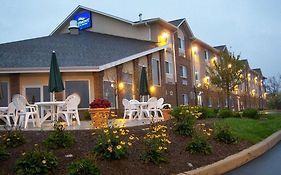 Baymont Inn And Suites Indianapolis